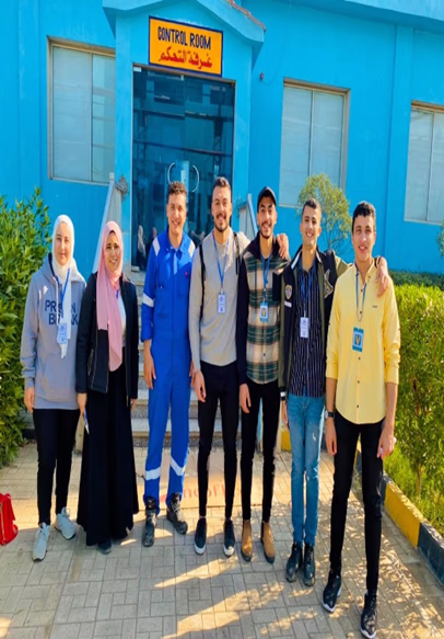 صورة الوفد الأكاديمي مع إدارة شركة صباح الزيوت